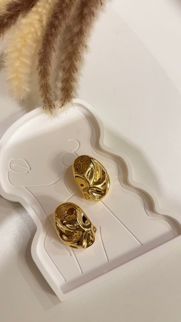 Textured dome earrings